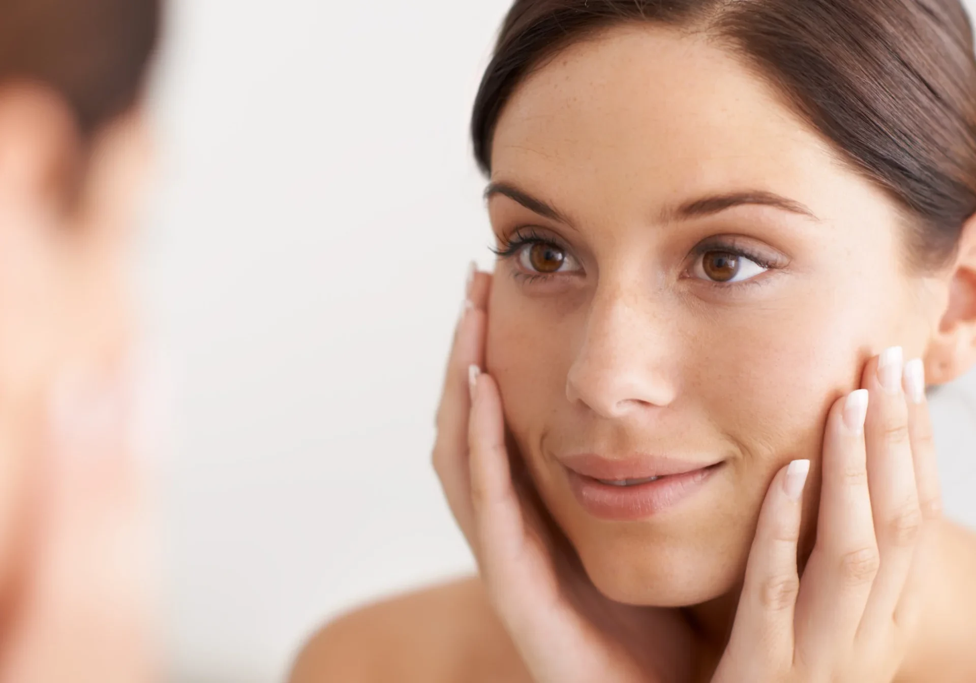 Piel luminosa tras tratamiento manchas cara